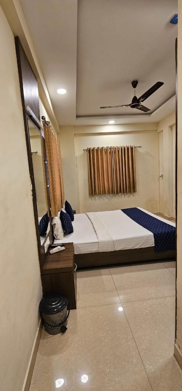 Stayguru Hotel Atithi Bhuj Exterior foto